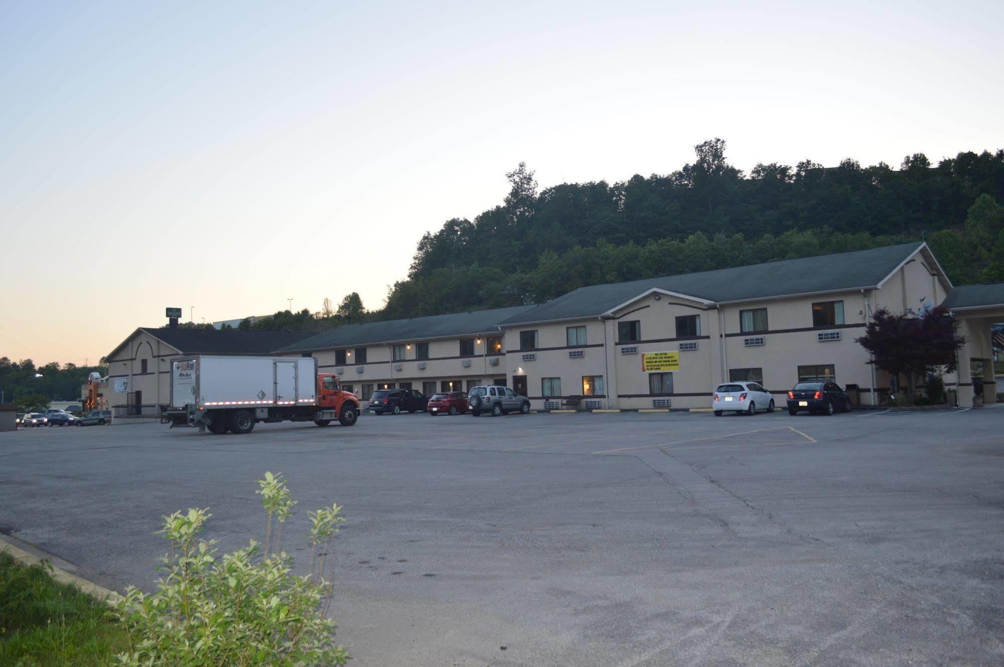 American Elite Inn Hazard Exterior photo