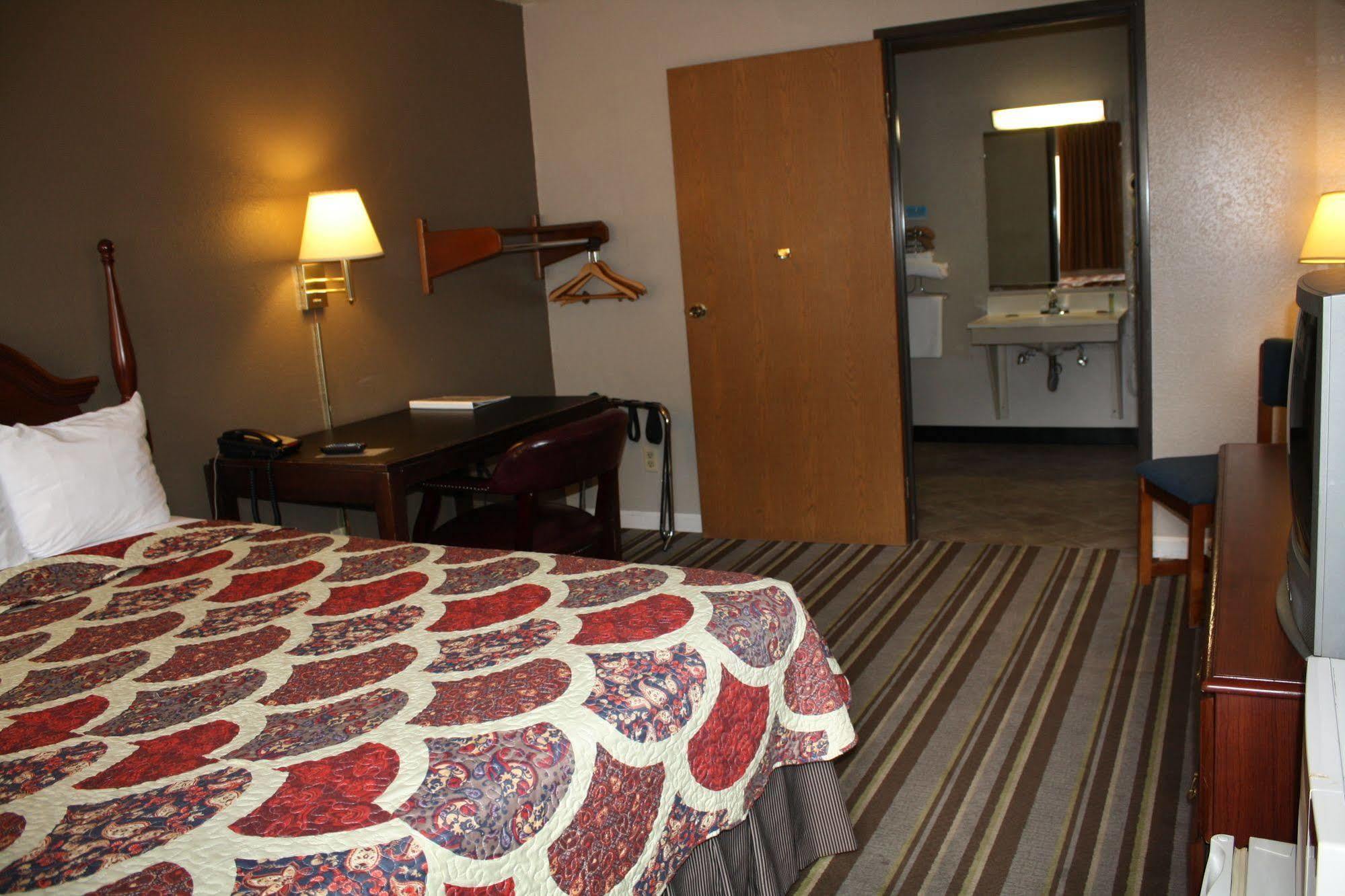 American Elite Inn Hazard Exterior photo